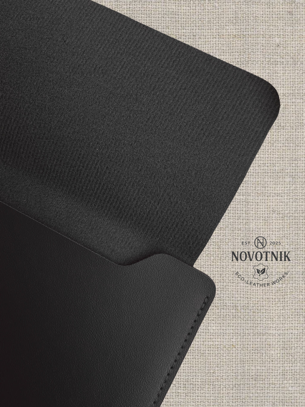 Black sleeve case for Mac